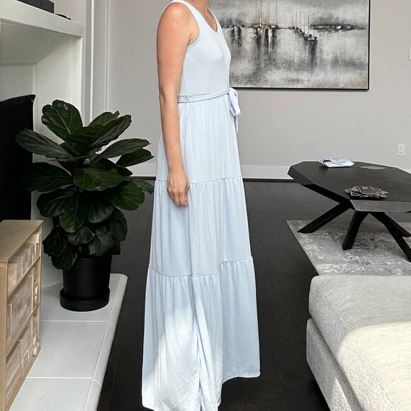 Elizabeth and James blue tiered belted maxi dress - Picture 2 of 10